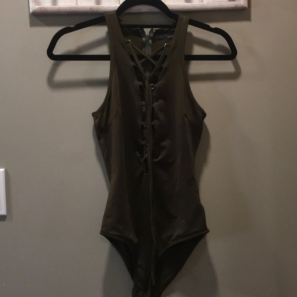 LF CARMAR onesie XS